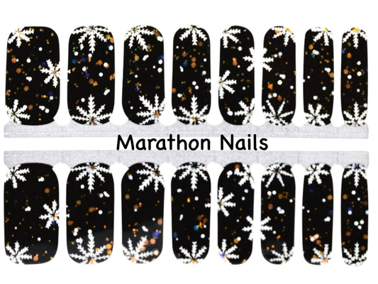 Silver Snowflakes Nail Wraps