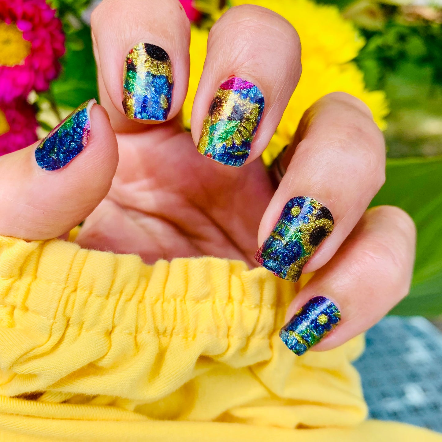Sparkling Sunflowers Nail Wraps