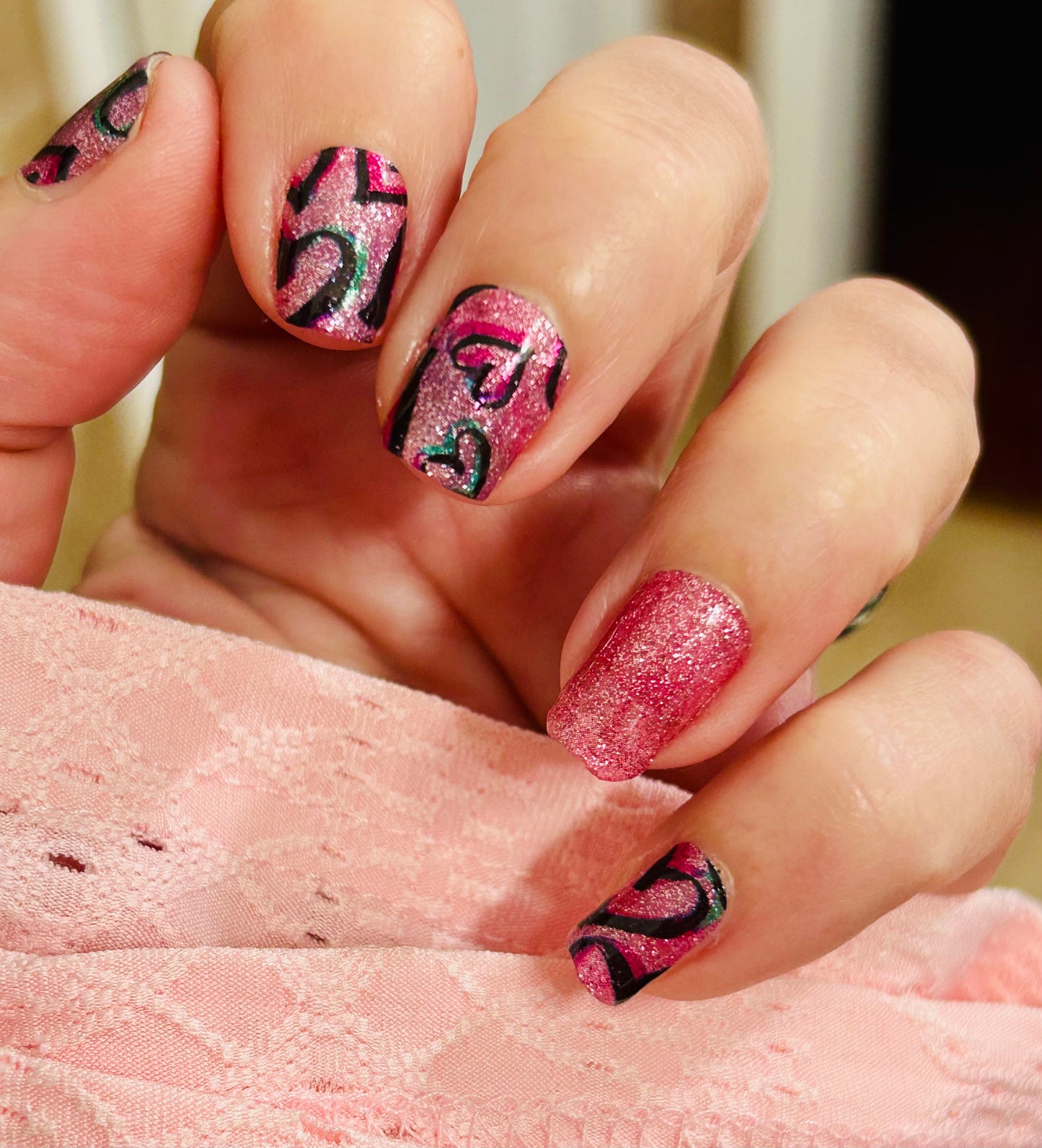 Tell It To My Hearts Nail Wraps