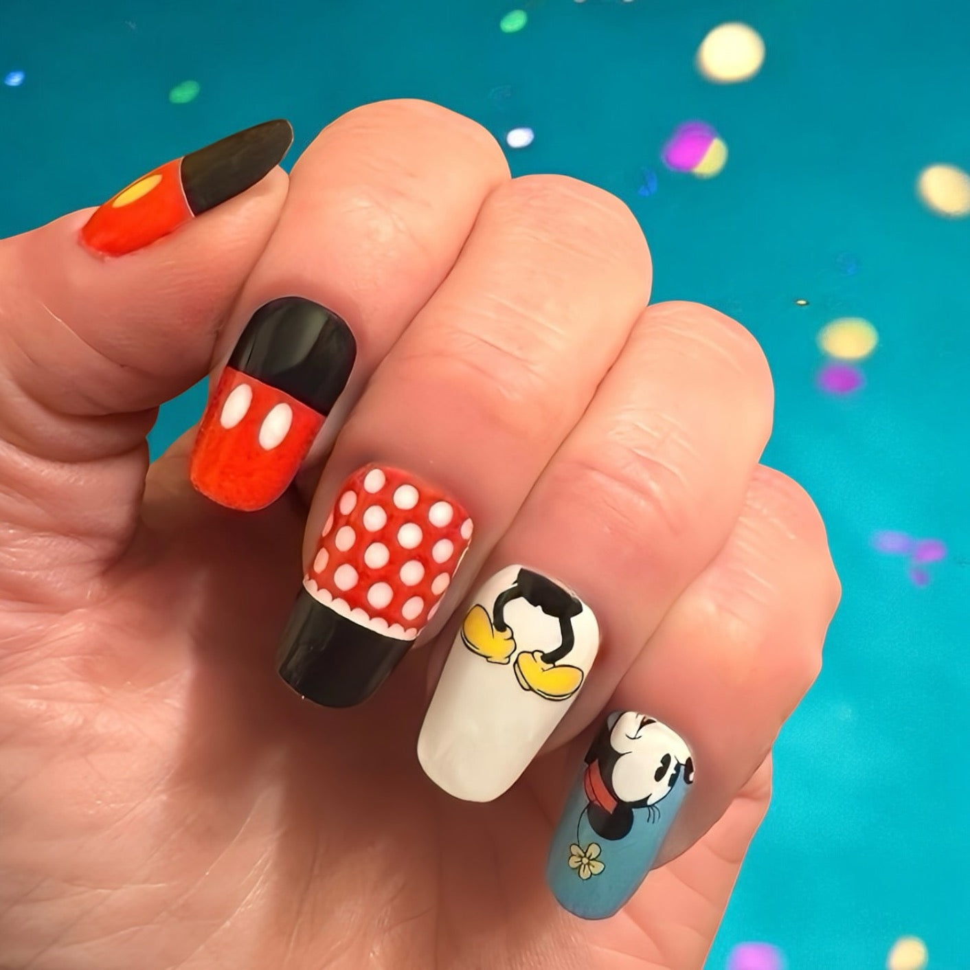 It's Everybody's Favorite Nail Wraps
