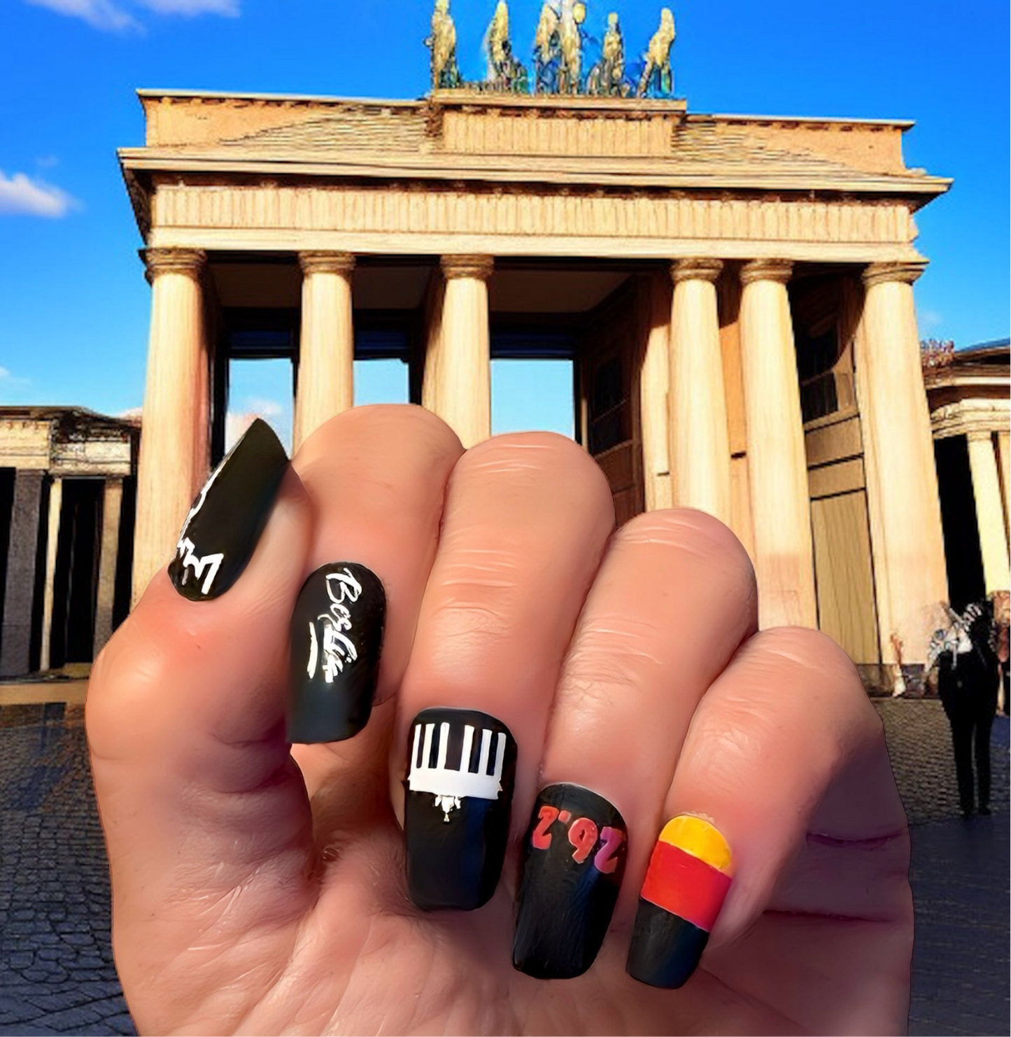 Run Through The Gate - Berlin Marathon Nails - Exclusive Nail Wraps