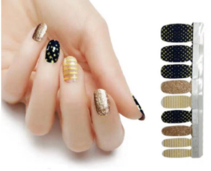 Gold Triumph Lux Nail Wraps