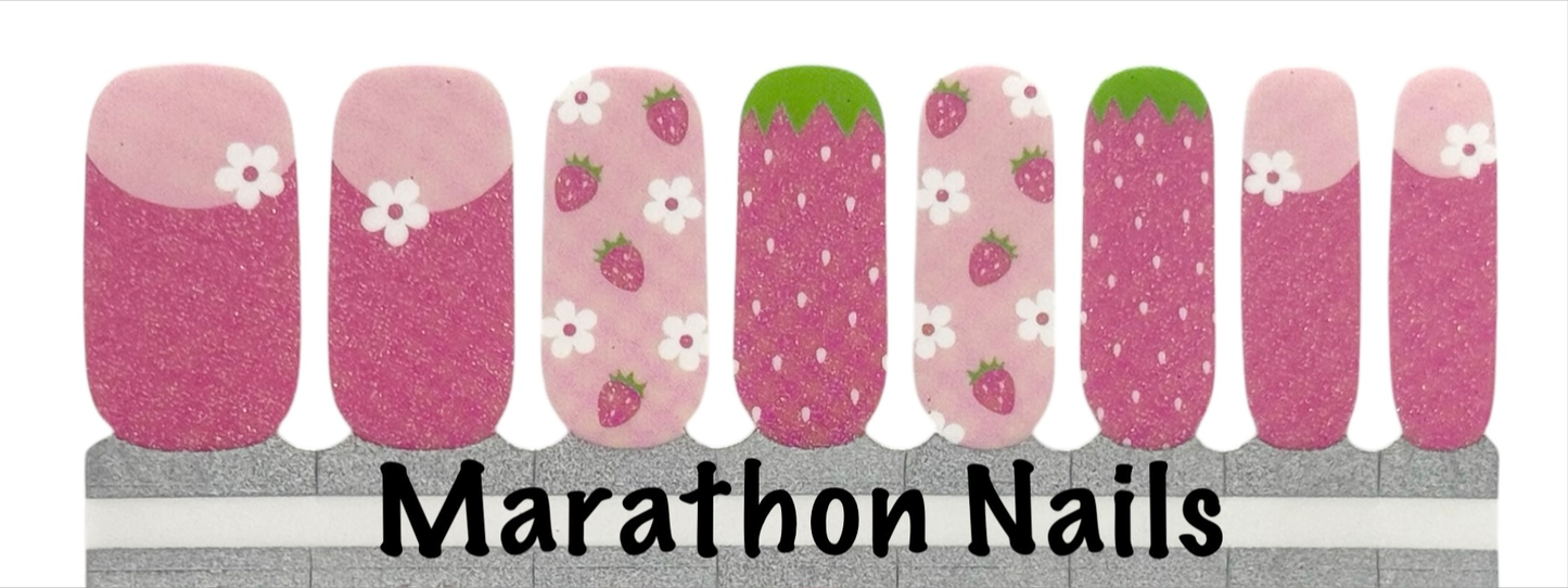 Strawberry De Light Nail Wraps