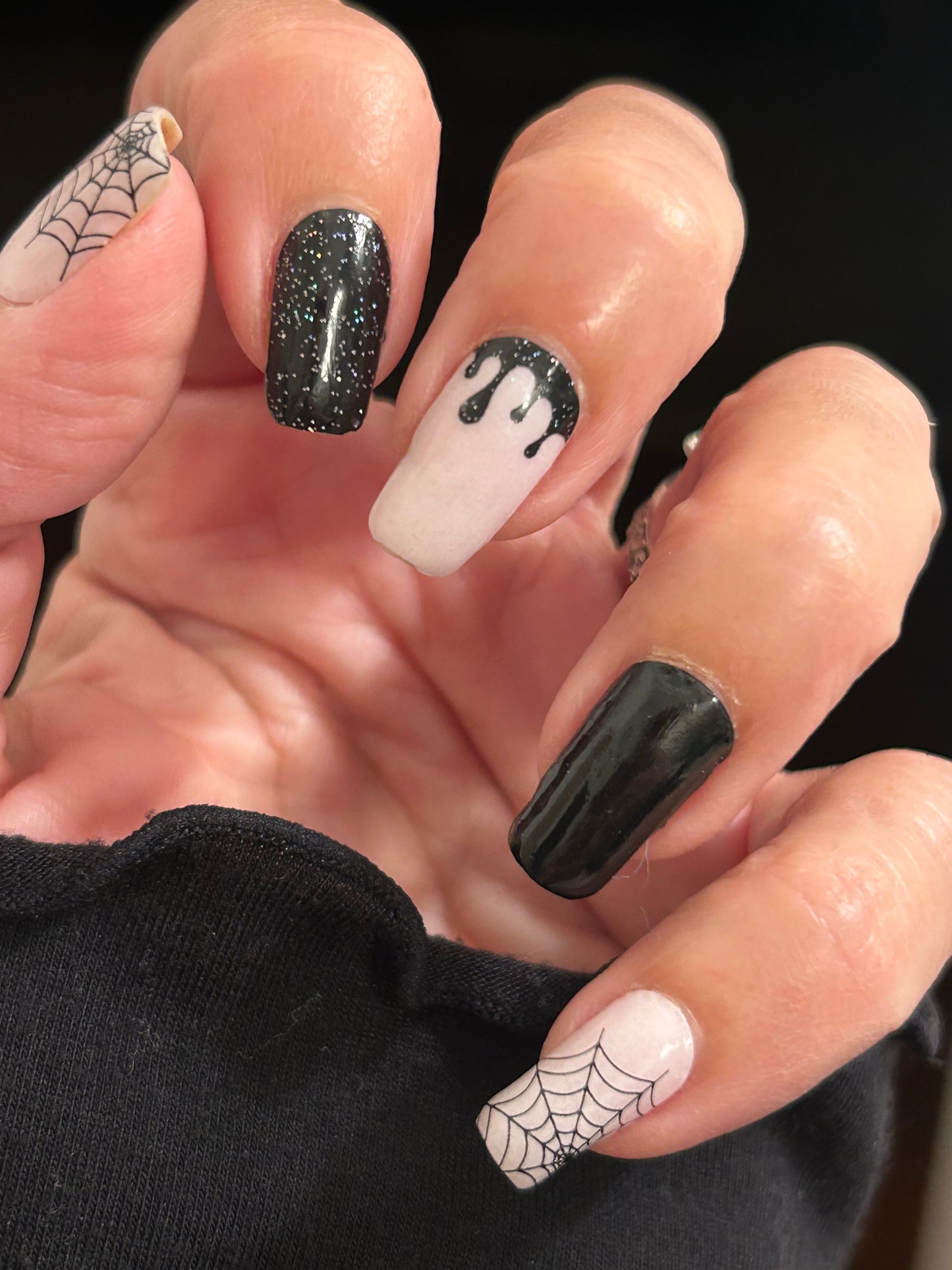 Wicked Webs Nail Wraps