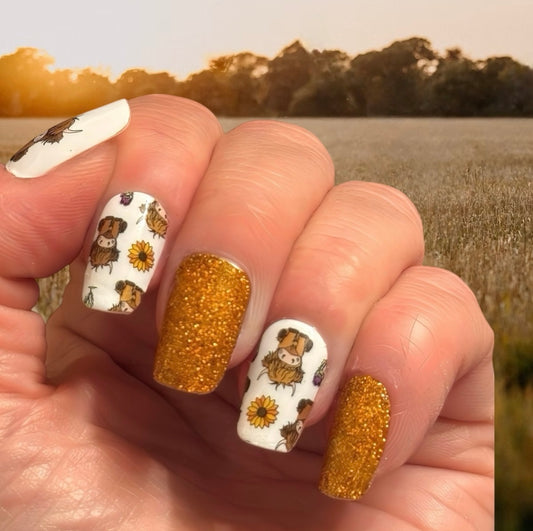 Highland Hottie Nail Wraps