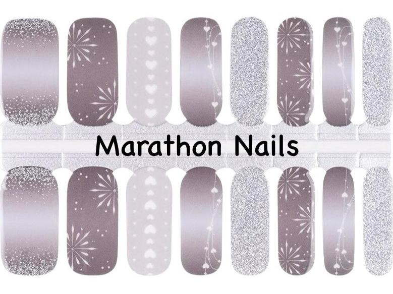 Dazzling Dreams Holiday Nail Wraps