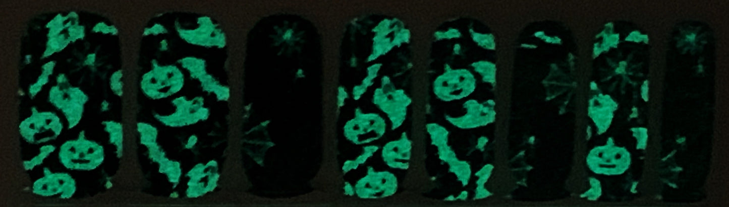 Tricks & Treats - Glow In The Dark